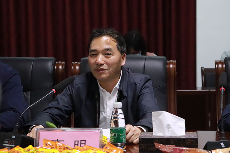 IMG_0072.JPG IMG_0072.JPG